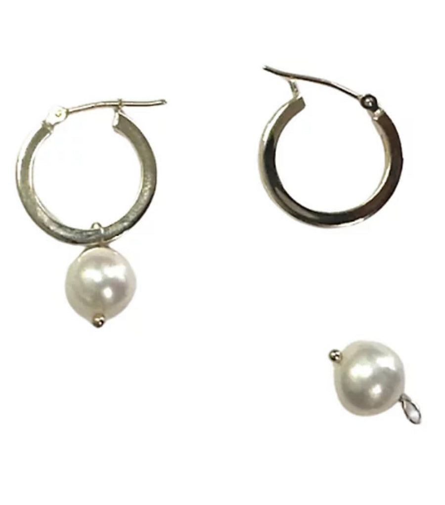 Hoop n’ Pearl : 10k Gold Hoop with Removable Pearl Charm