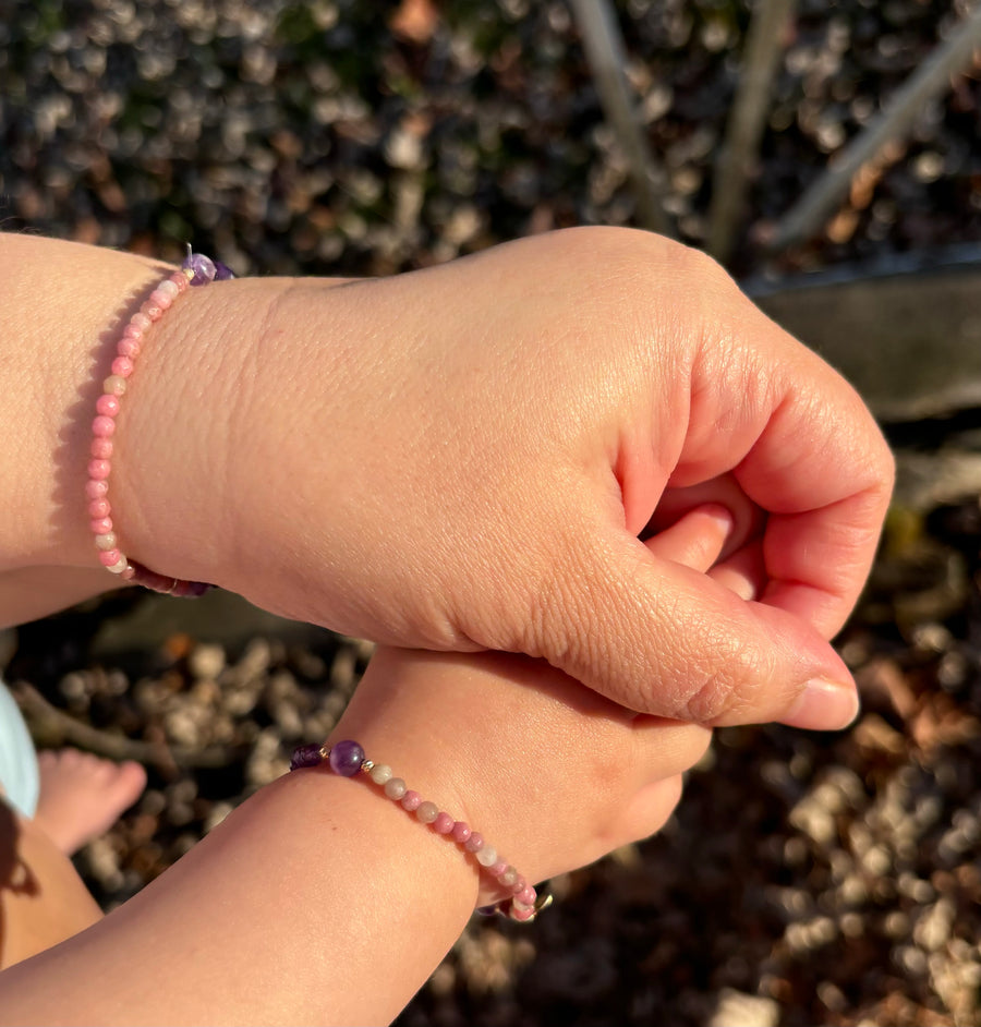 Zoe & Me Mother Daughter Bracelets in 